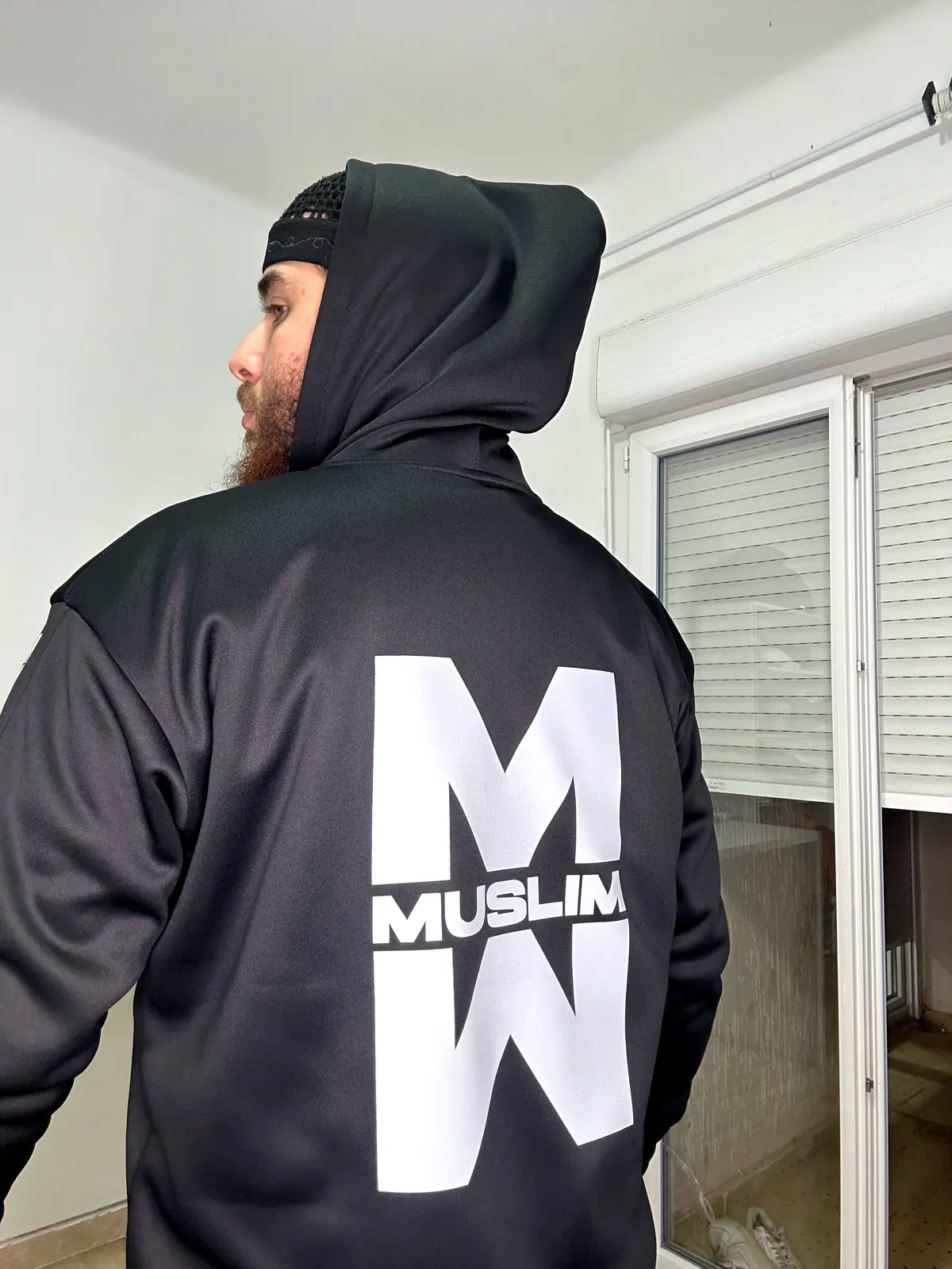 Veste مسلم